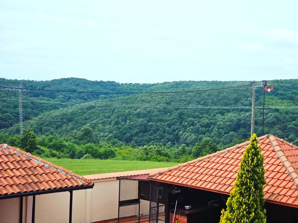 Holiday House dom za stare spolja